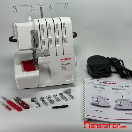 Bernina 700 D Overlock